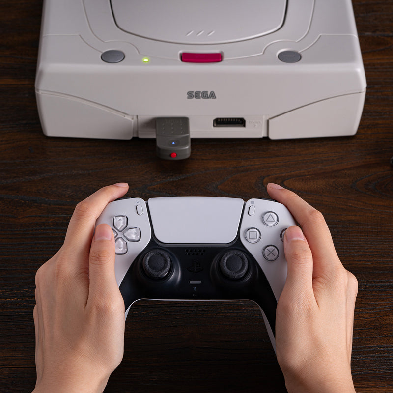 8BitDo Retro Receiver for Saturn - Bluetooth Retro Receiver