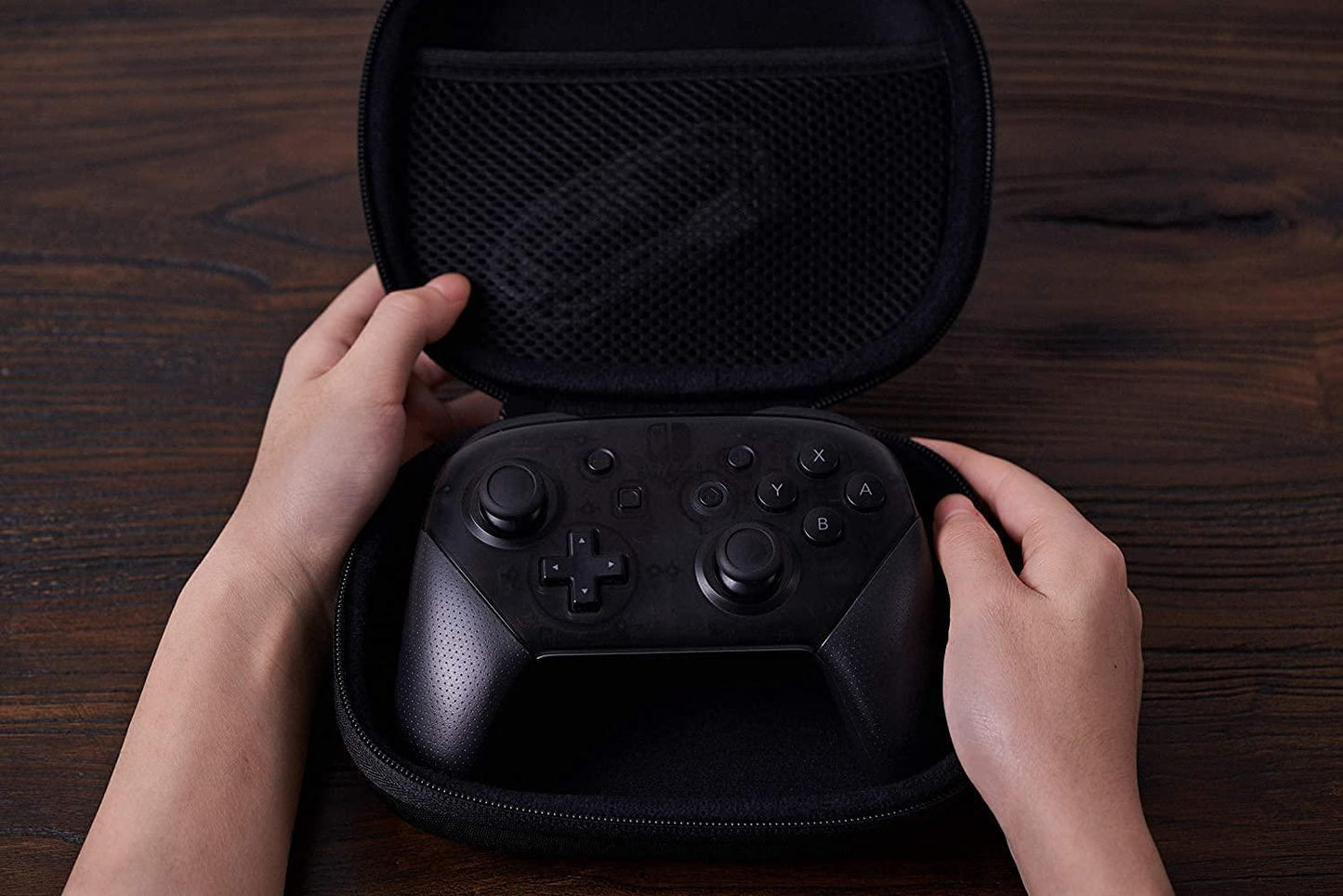 8BitDo Classic Controller Travel Case - Wireless Game Controller